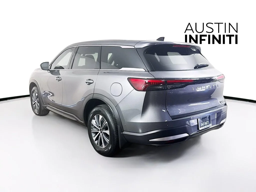 Certified Used 2026 Graphite Shadow INFINITI PURE image 6