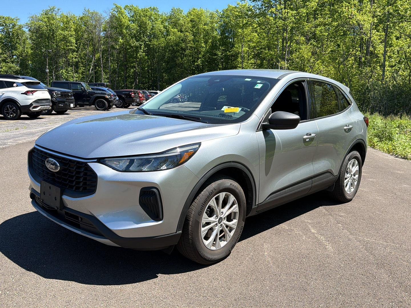 Used 2023 Iconic Silver Ford Active image 8
