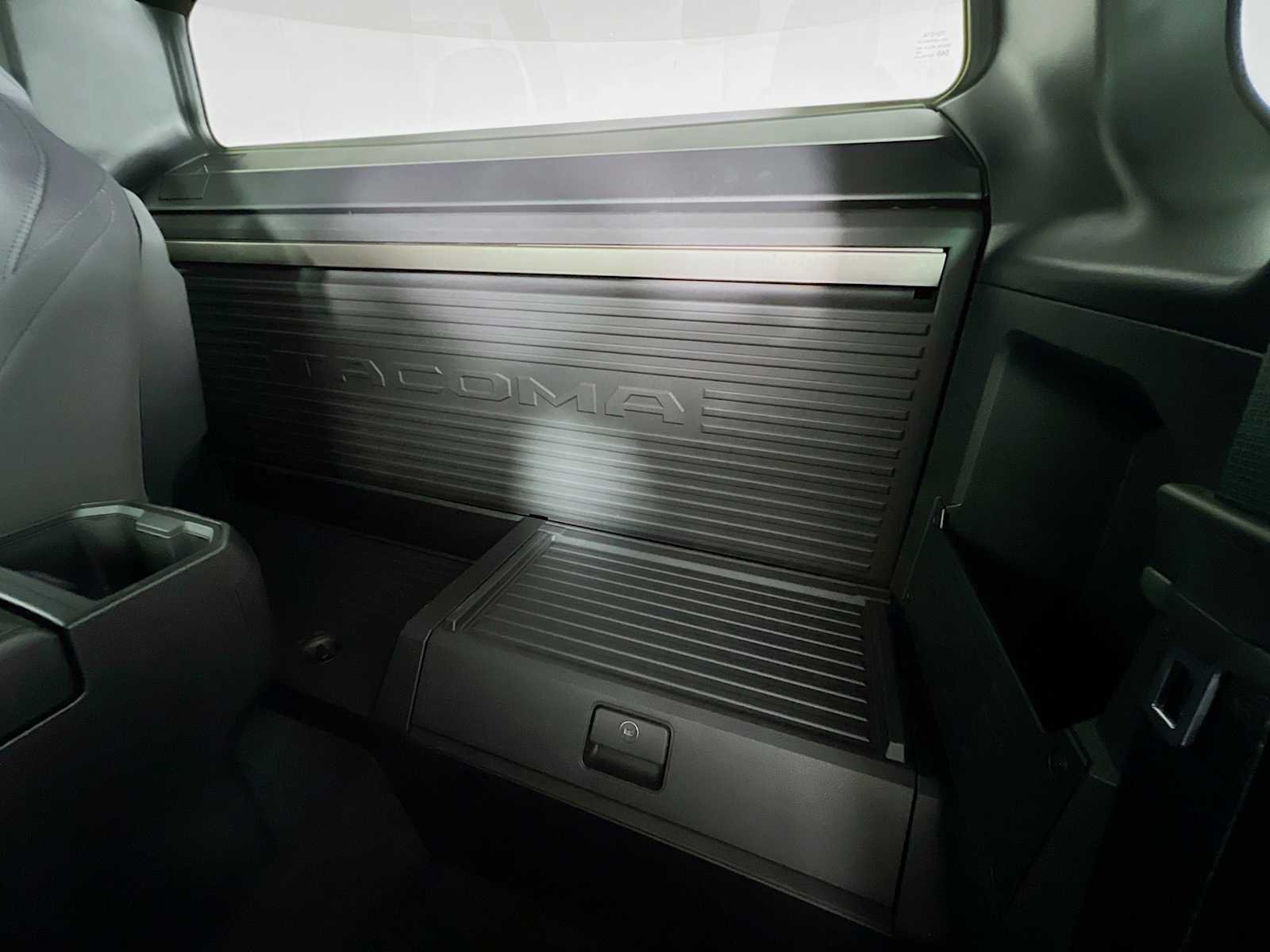 2026 Toyota Tacoma — photo 14