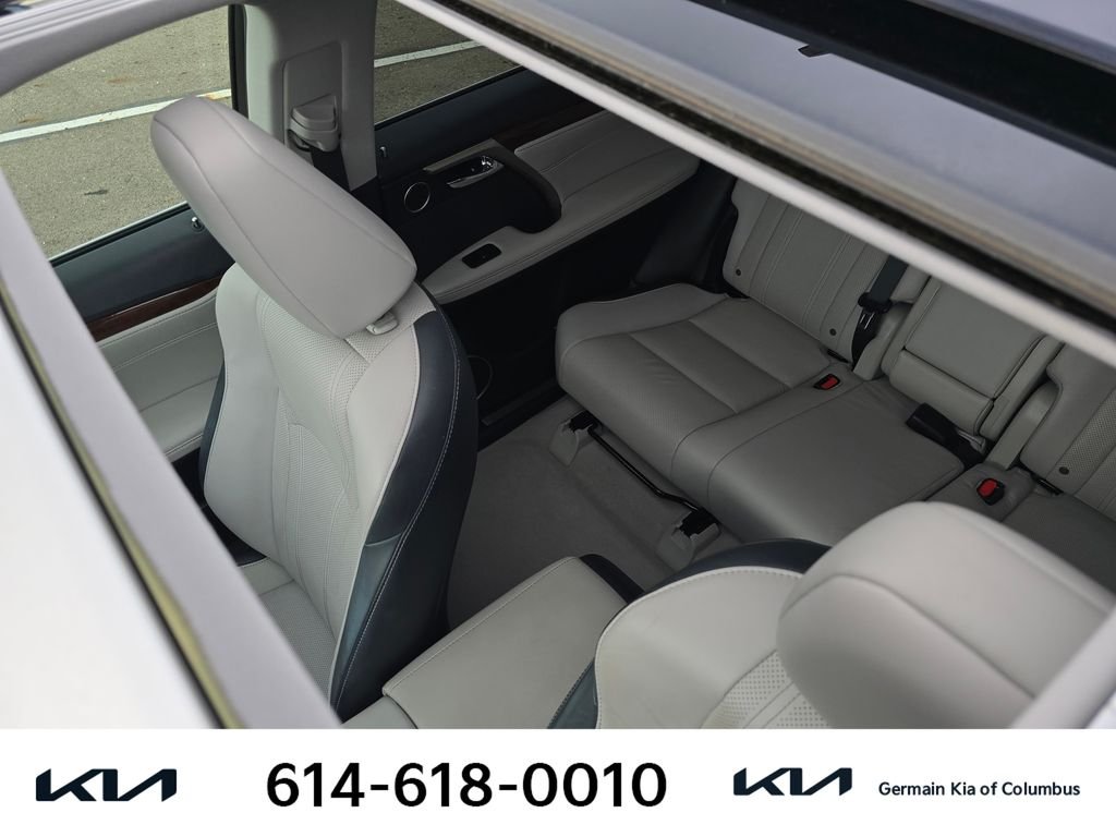 Used 2018  Lexus 350 image 22