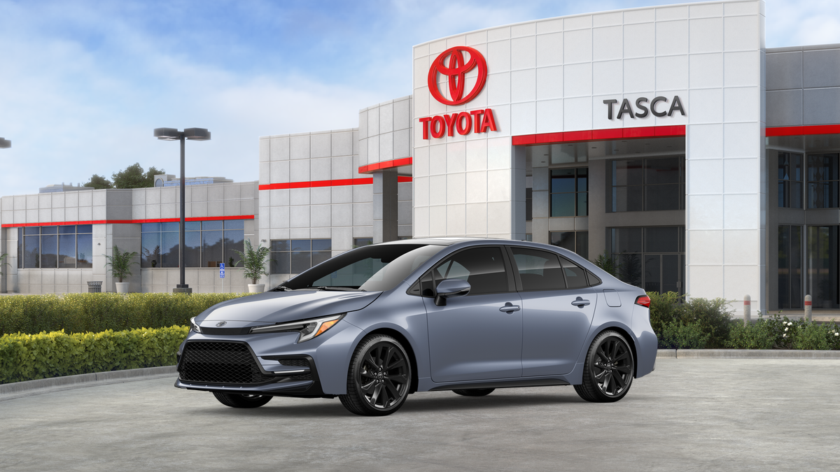 New 2026 Celestite with Midnight Black Metallic roof Toyota XSE image 39