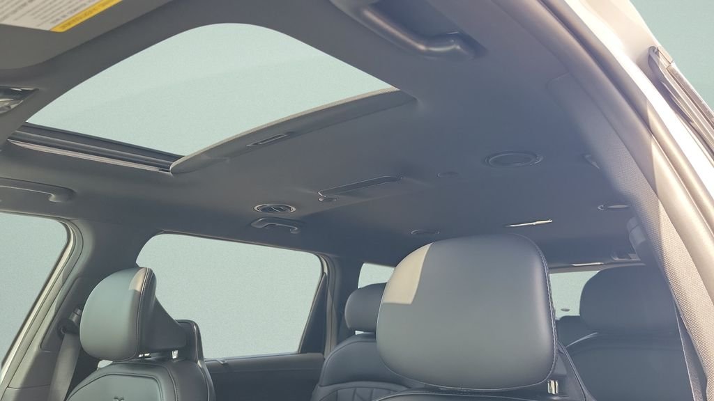 New 2027 Glacial White Pearl Kia X-Line EX image 17