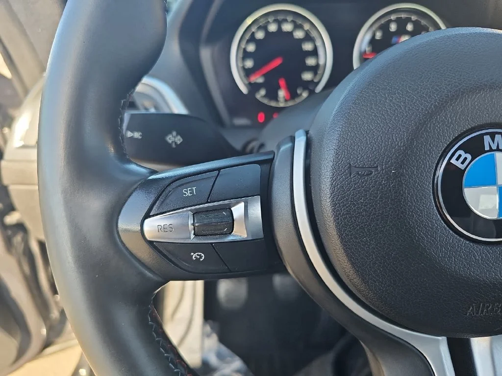 Used 2018 Gray BMW Base image 16