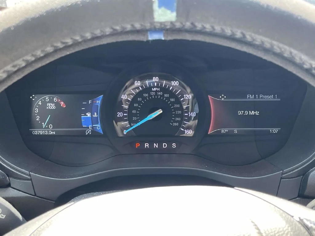 Used 2018 Black Ford SE image 22