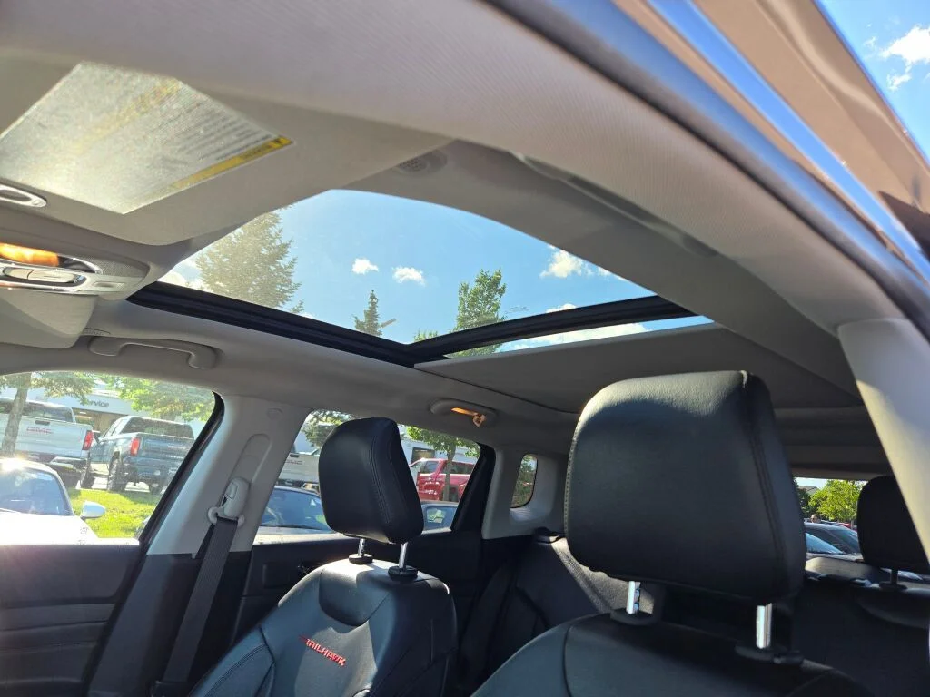 Used 2022 Gray Jeep Trailhawk image 26