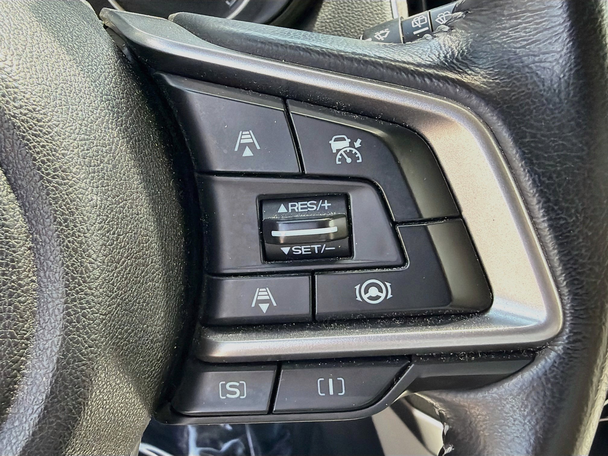 Used 2020 Crimson Red Pearl Subaru Premium image 35