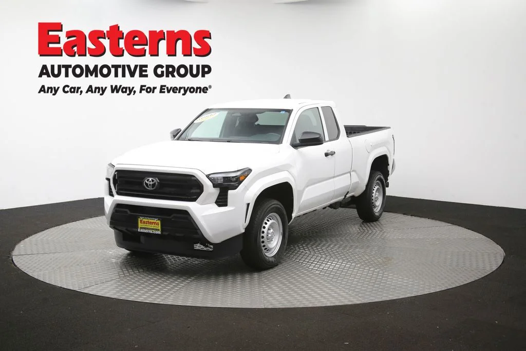 Used 2025 White Toyota SR image 52