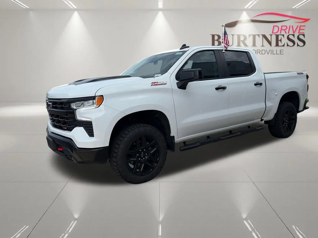 2024 Chevrolet Silverado 1500 LT Trail Boss - Photo 4