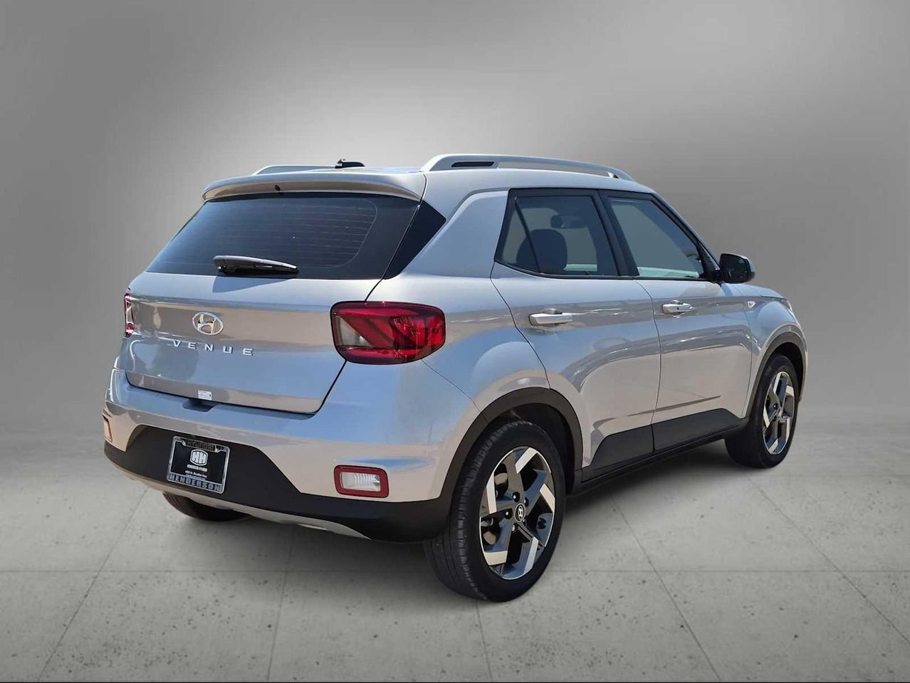 New 2026 Shimmering Silver Hyundai SEL image 8