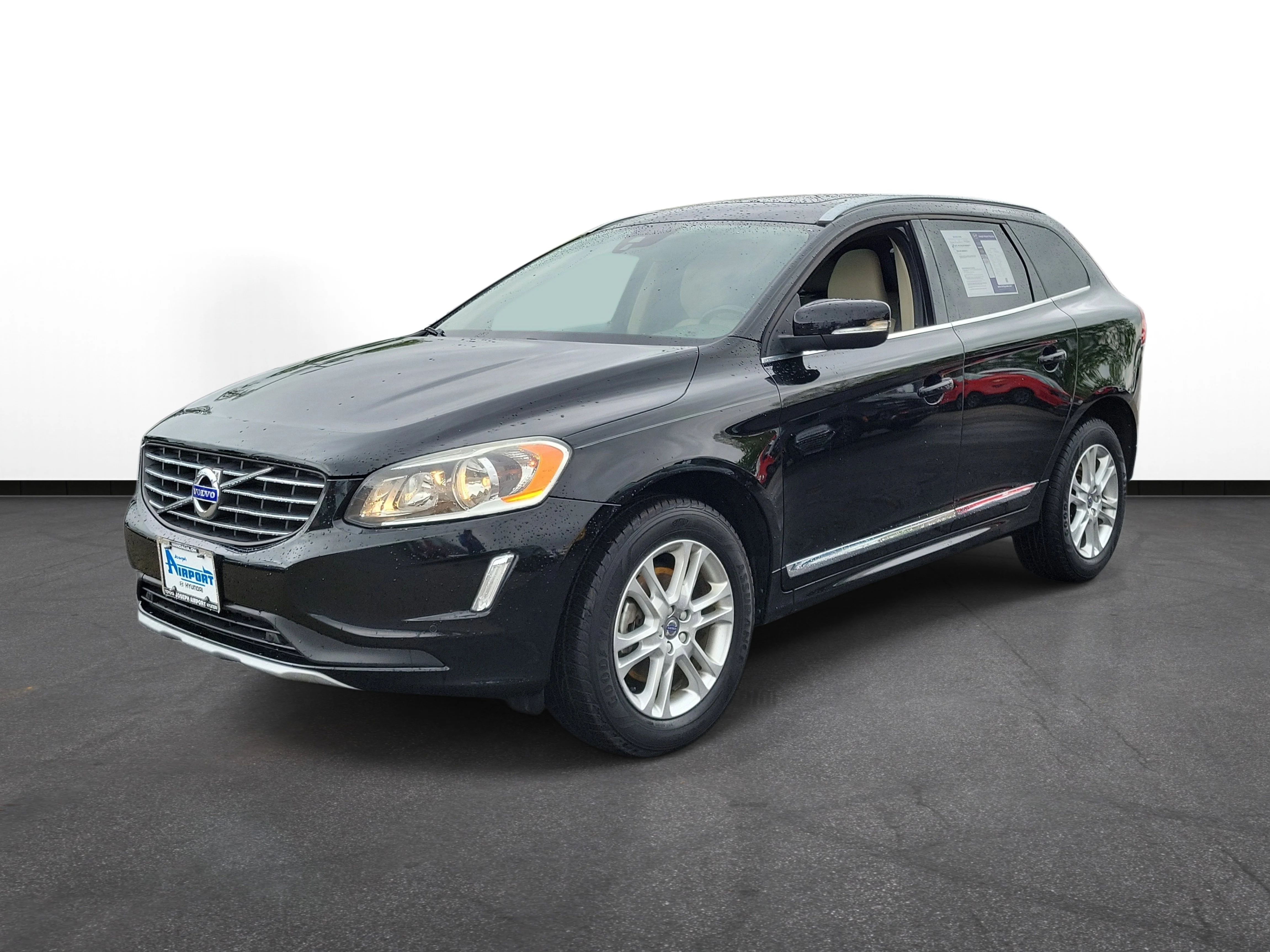 Used 2016 Volvo XC60 Premier with VIN YV4612RK7G2838951 for sale in Vandalia, OH