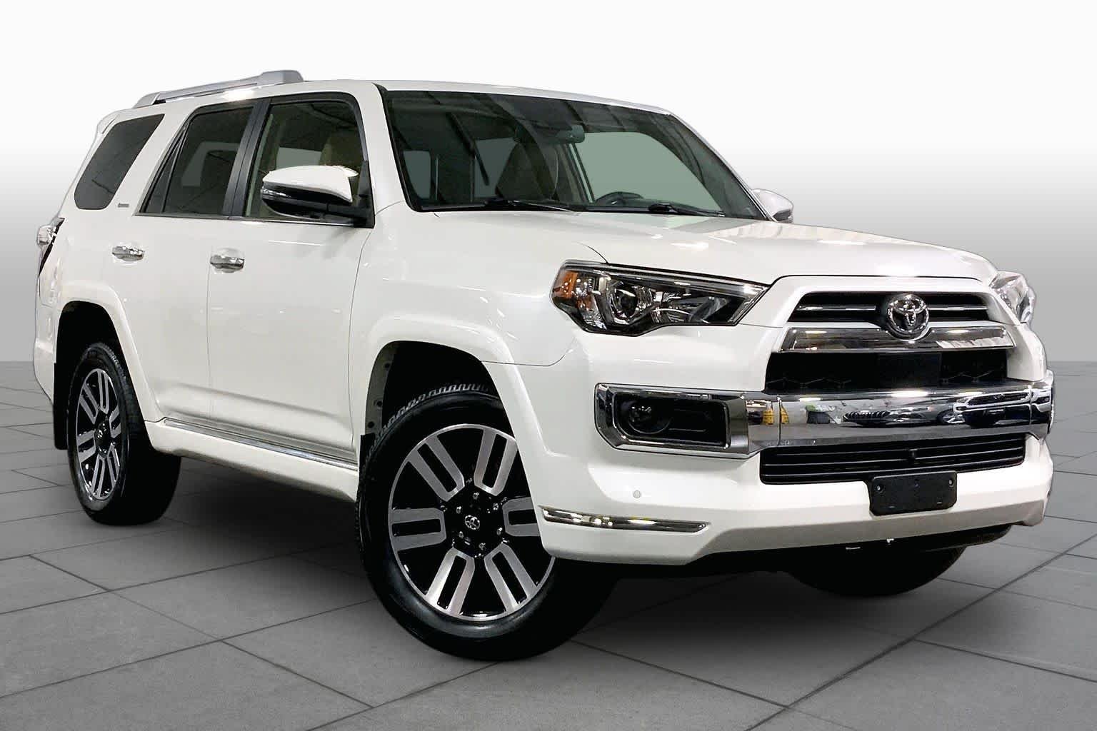 Used 2022 Blizzard Pearl Toyota Limited image 3