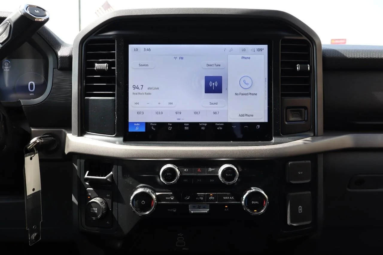 Used 2025 Atlas Blue Ford XLT image 20