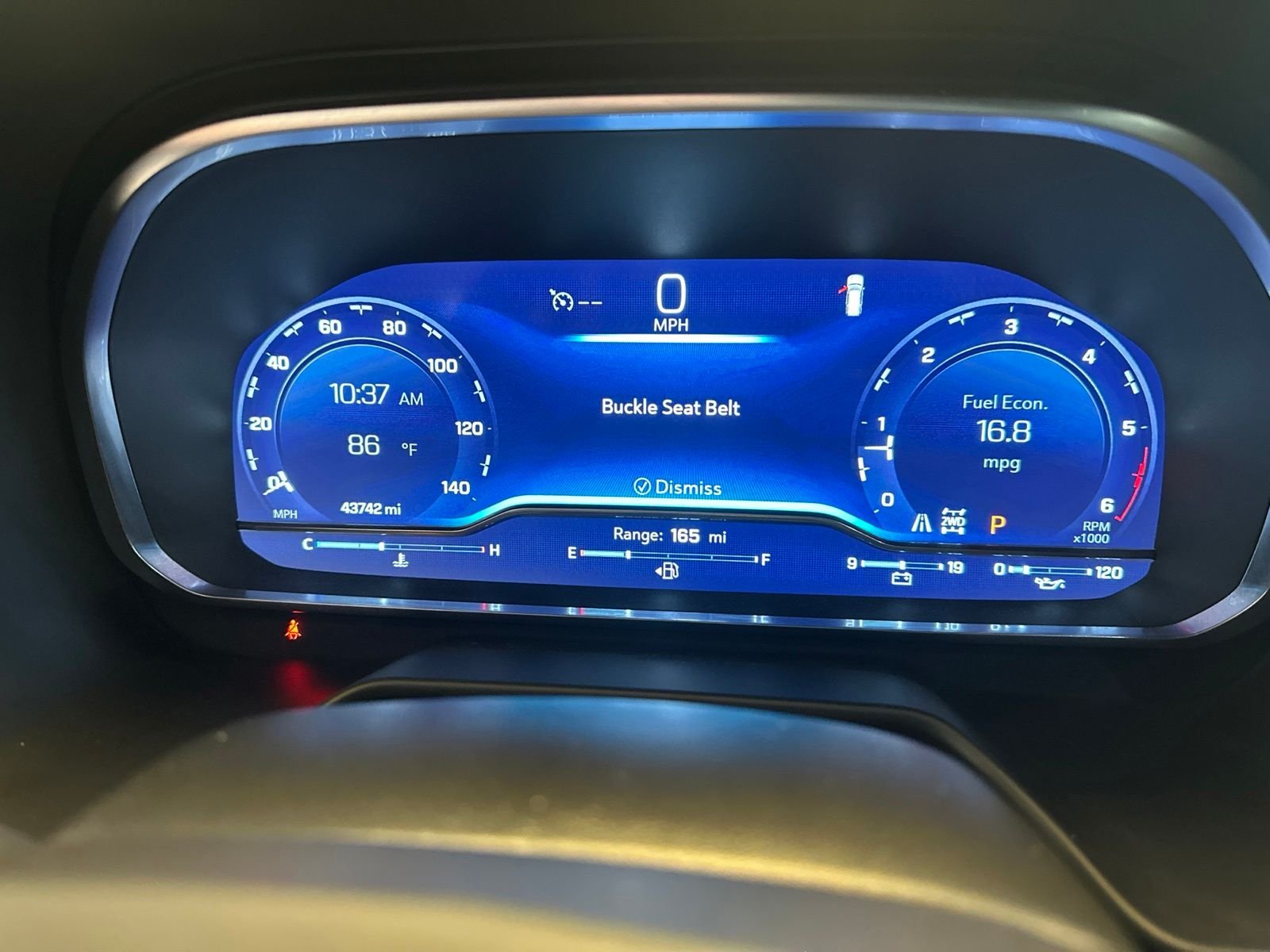 Used 2024  Chevrolet Premier image 6