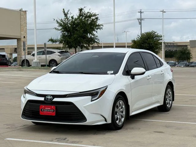 Certified Used 2025 White Toyota LE image 36