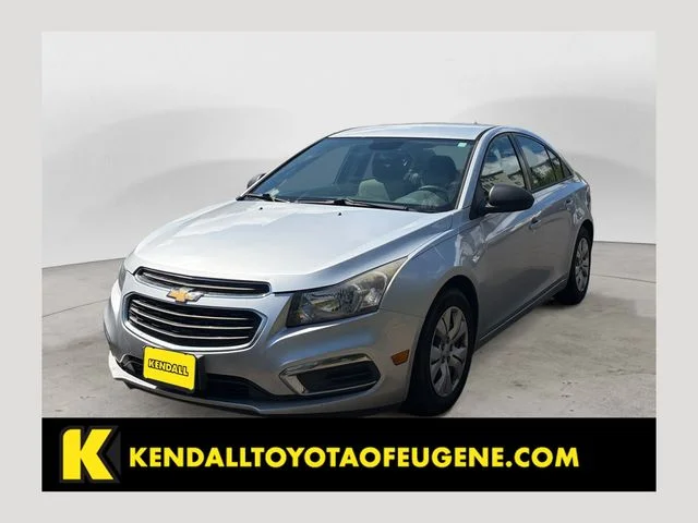 2015 Chevrolet Cruze LS Auto's photo