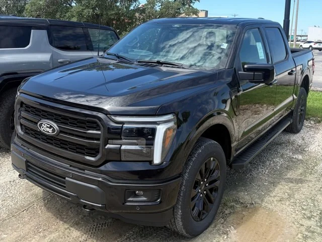 New 2026 Agate Black Metallic Ford Lariat® image 24