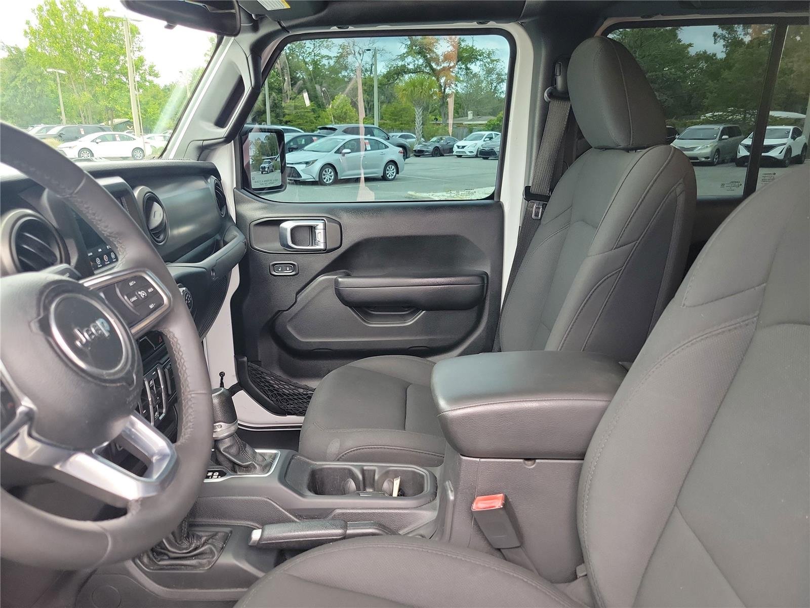 Used 2020 Bright White Clearcoat Jeep Sport S image 12