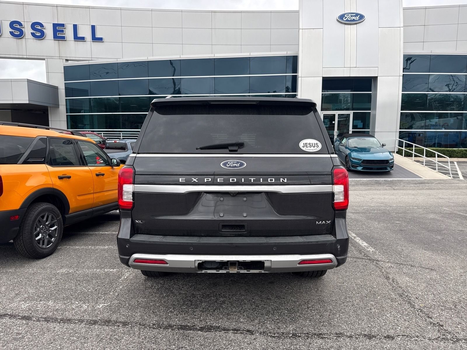 Used 2022  Ford XLT image 4