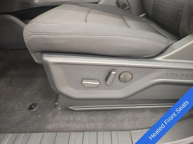 New 2026 Carbonized Gray Metallic Ford XLT image 41