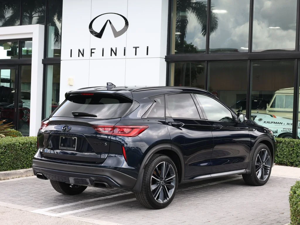 Certified Used 2025 Blue INFINITI SPORT image 4