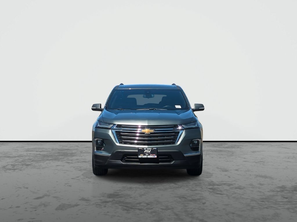 Used 2023 Silver Sage Metallic Chevrolet LT Cloth image 3