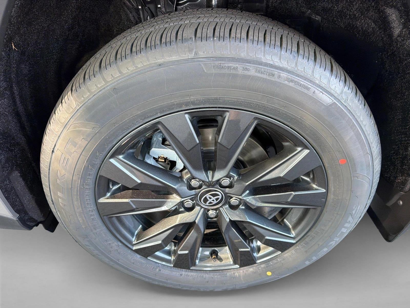 New 2026 Meteor Shower Toyota XLE Premium image 11