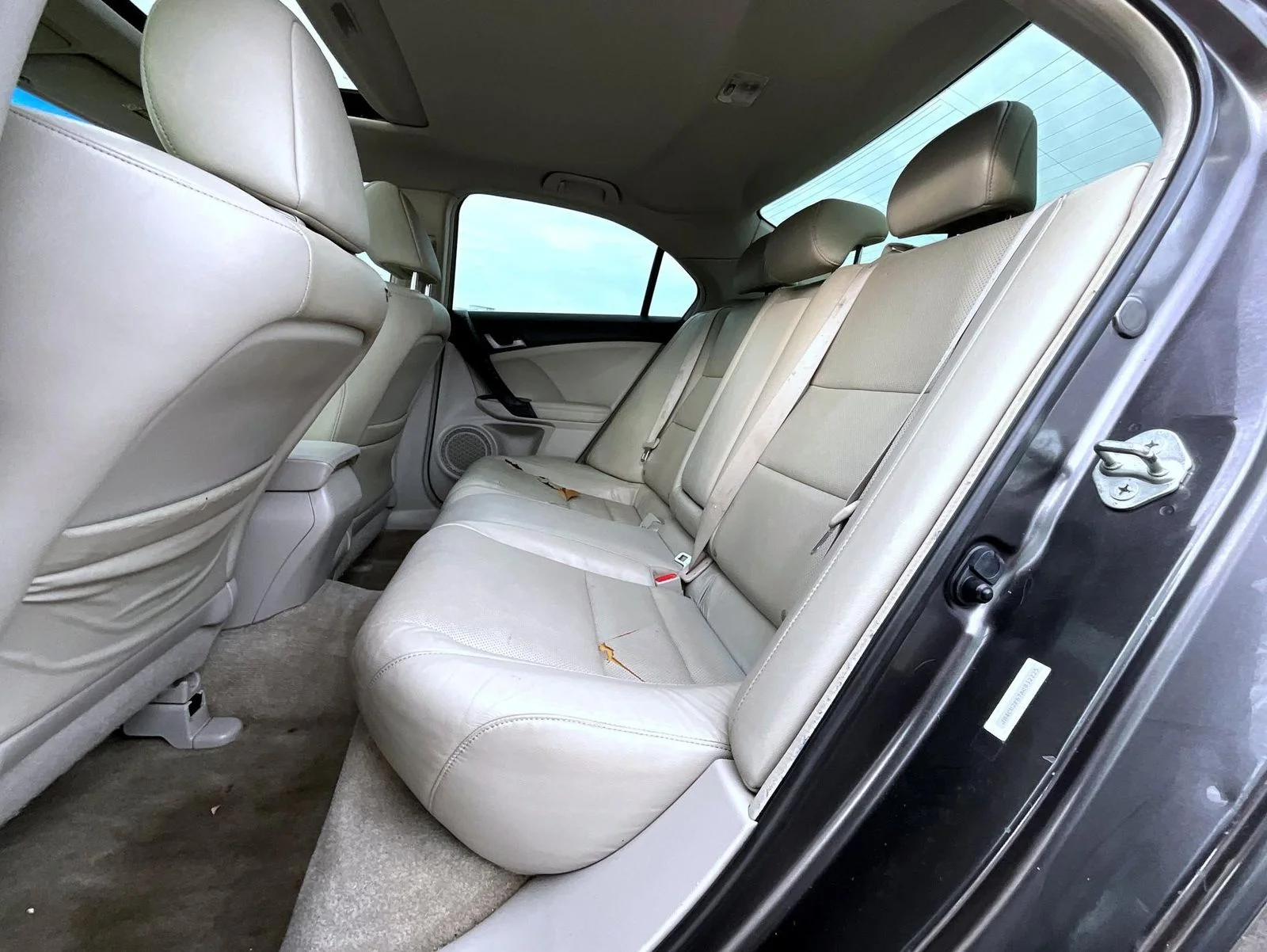 Used 2010  Acura 2.4 image 21