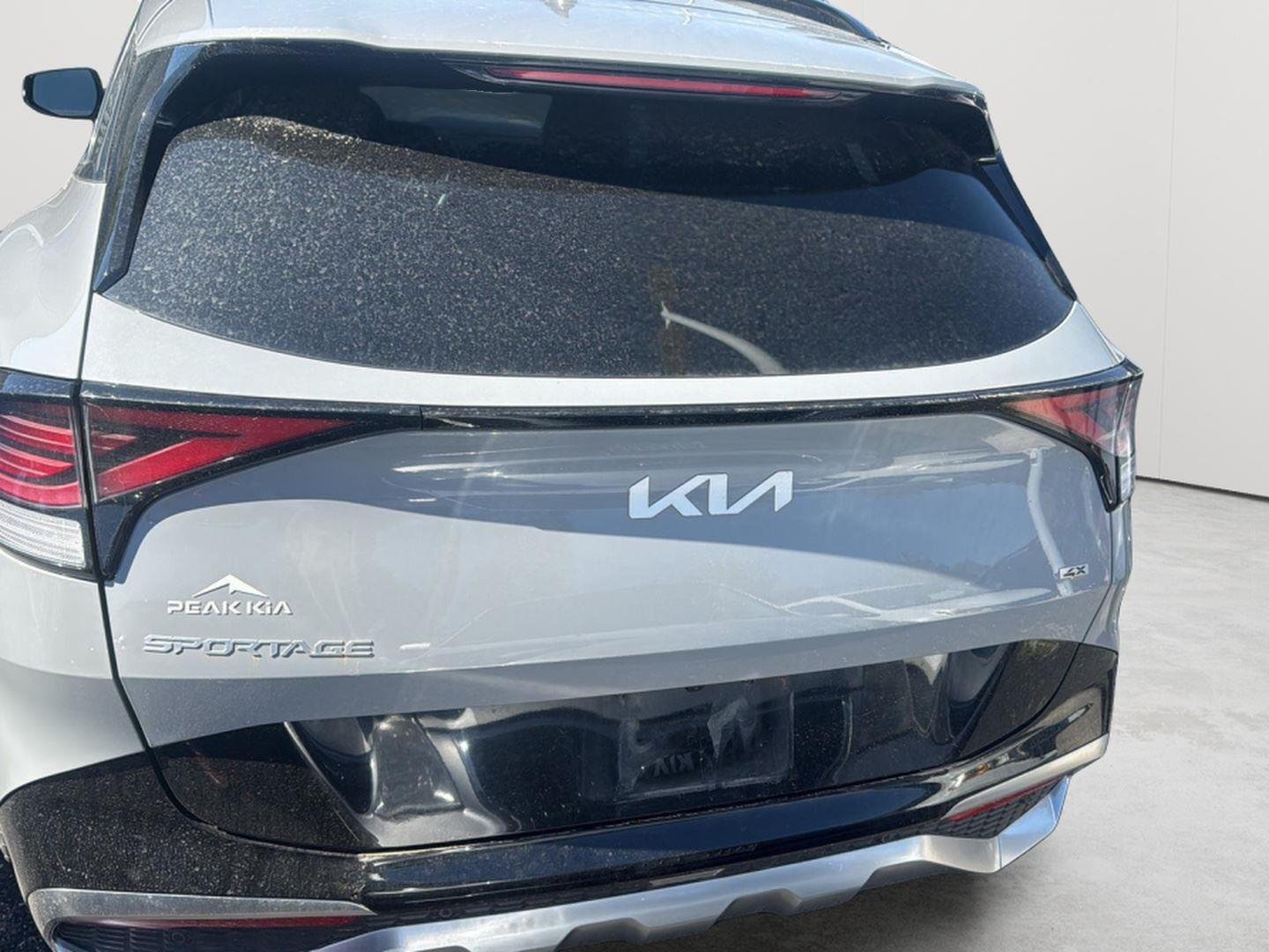 Used 2023 Wolf Gray Kia SX-Prestige image 5