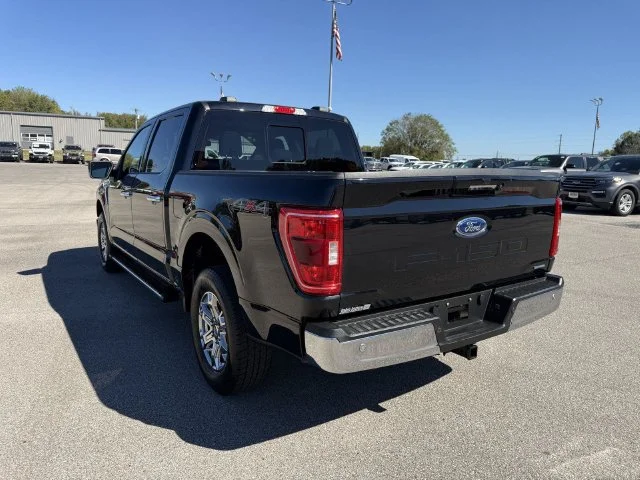 Used 2021 Black Ford XLT image 21