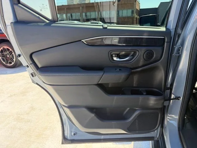 Used 2024 Gray Honda Elite image 13