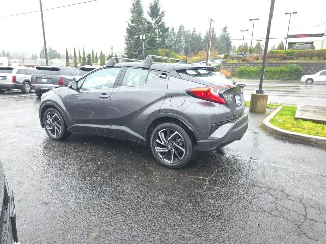 2022 Toyota C-HR Limited - Photo 7
