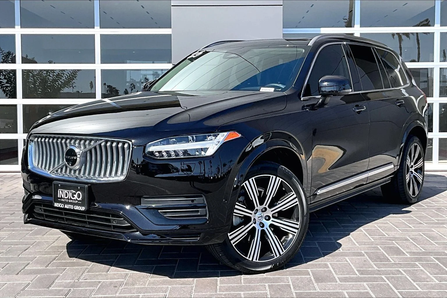 2025 Volvo XC90 B6 Plus Bright 7-Seater 4WD's photo