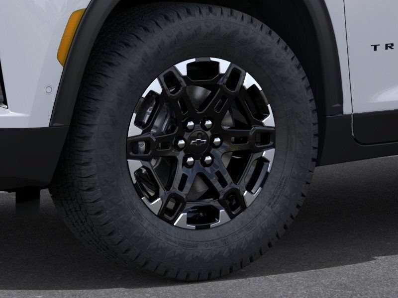 2027 Chevrolet Traverse Z71 - Photo 10