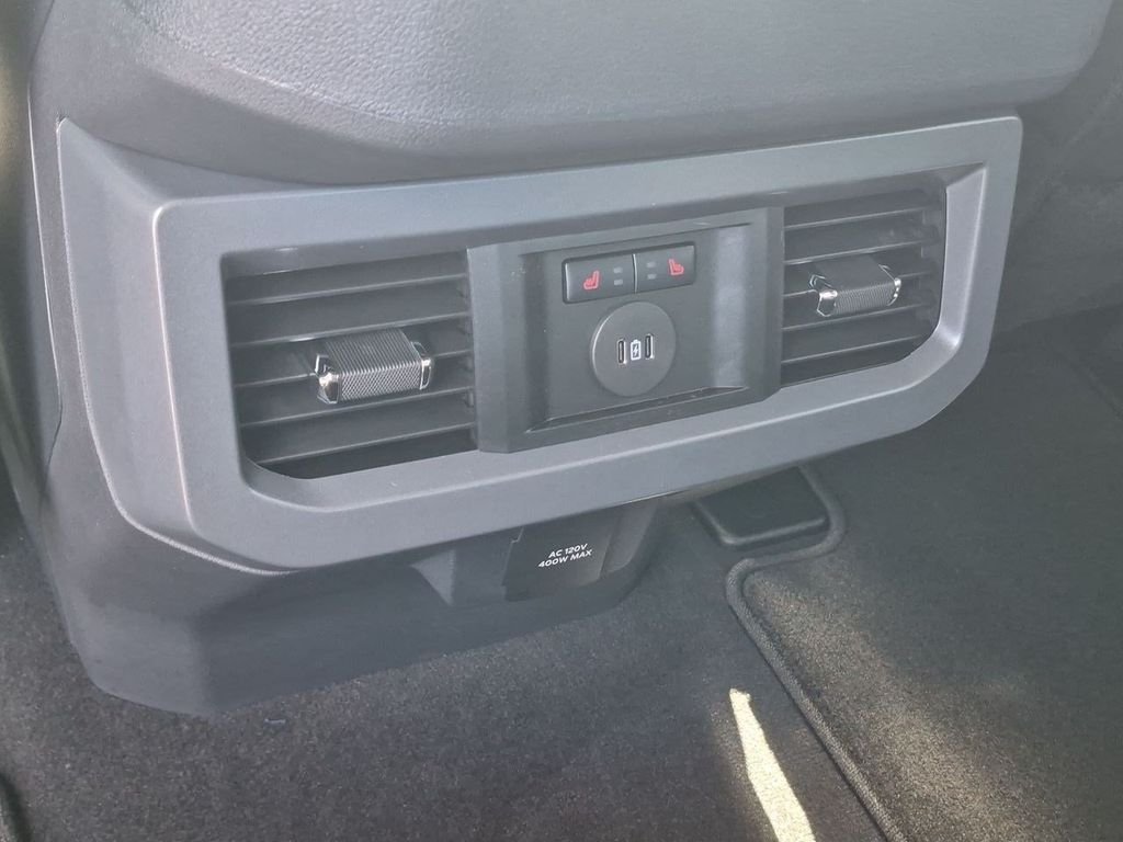 New 2026 Agate Black Metallic Ford F-250® Lariat® image 59