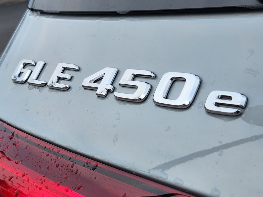 New 2026 MANUFAKTUR Alpine Grey Mercedes-Benz GLE 450E 4MATIC® image 10