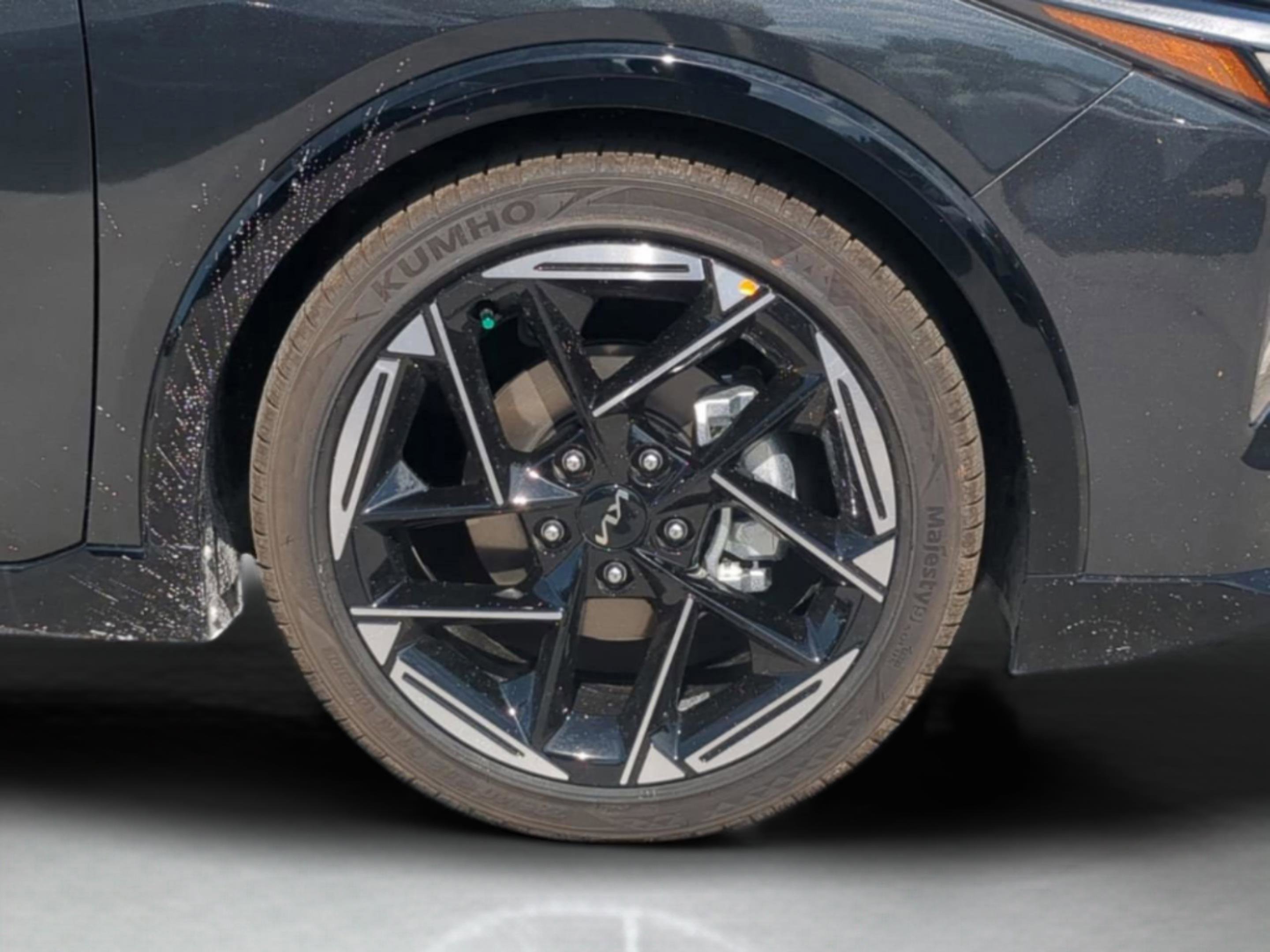 New 2026 Interstellar Gray Kia GT-Line image 12