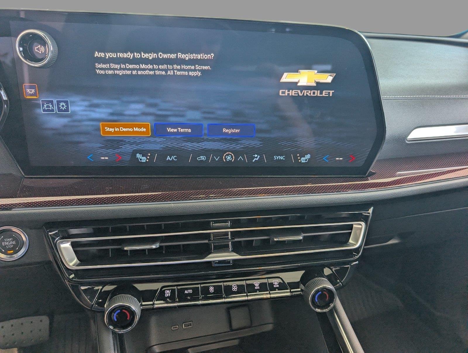 2026 Chevrolet Traverse Z71 - Photo 16