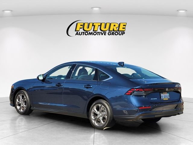 Used 2024  Honda EX image 7
