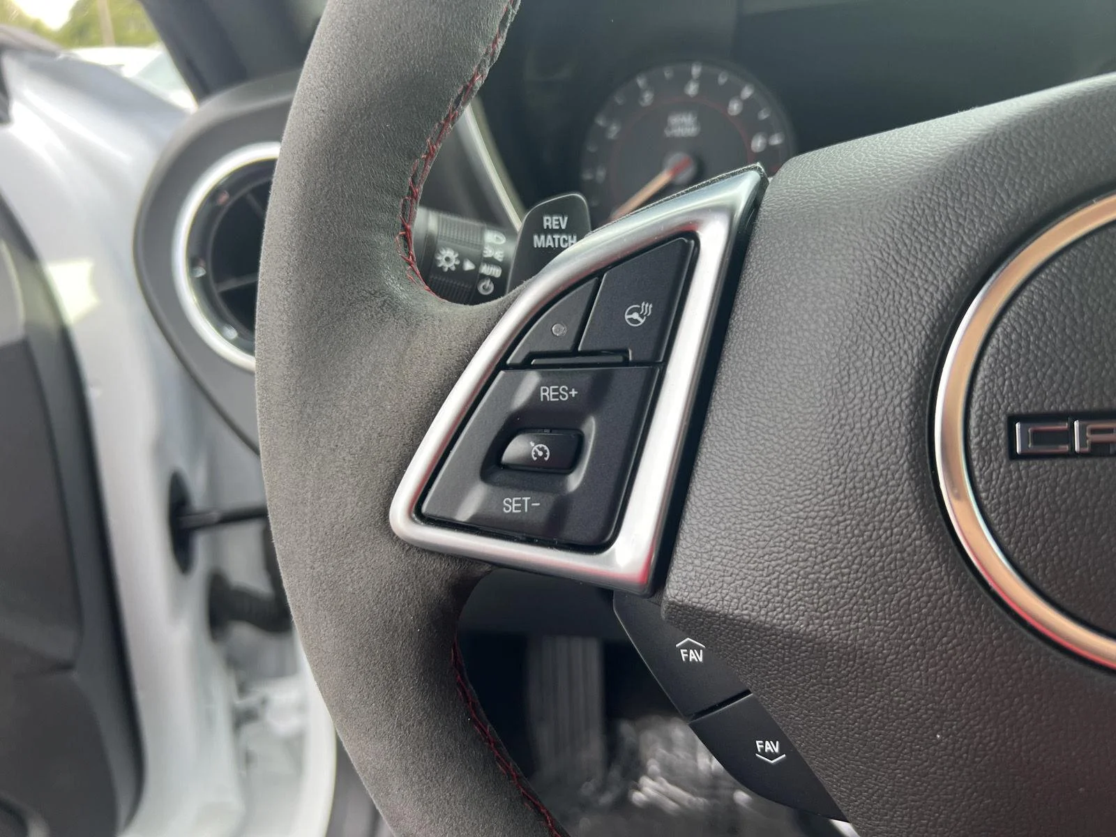 2018 Chevrolet Camaro ZL1 - Photo 18