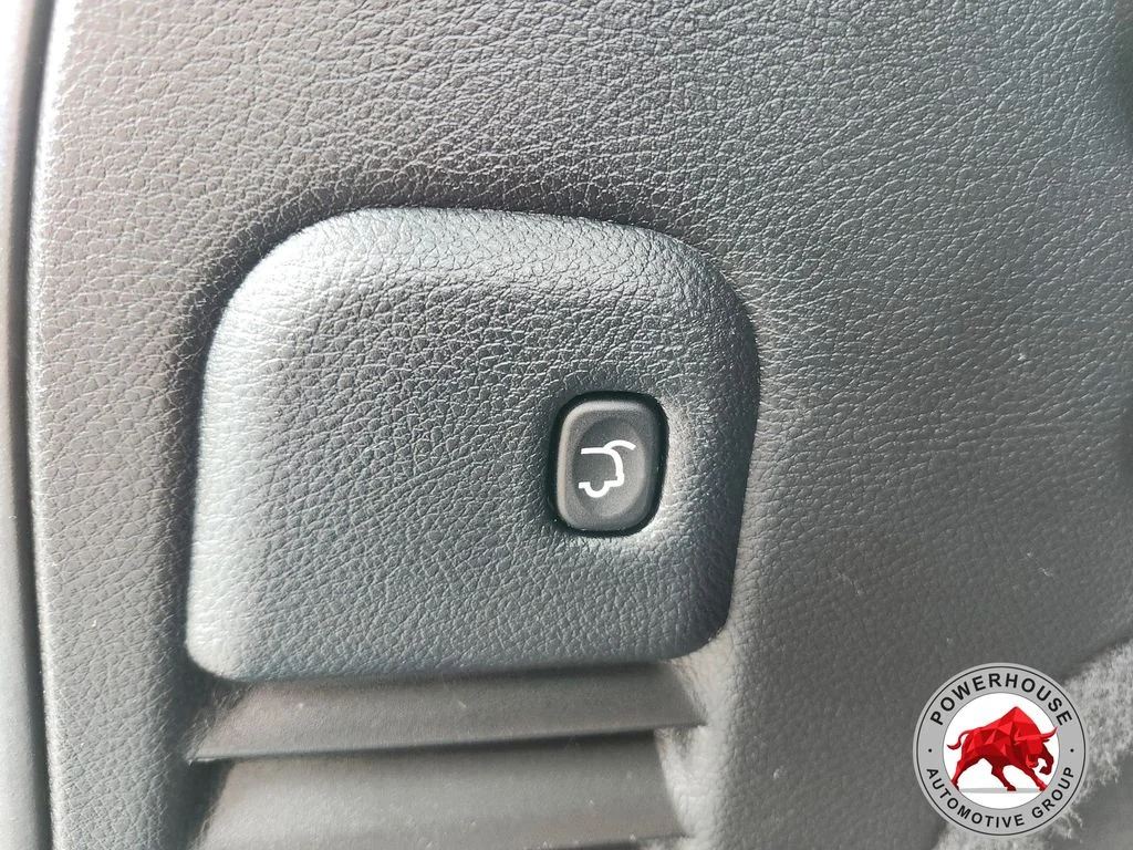 Used 2020 Black Jeep Altitude image 14