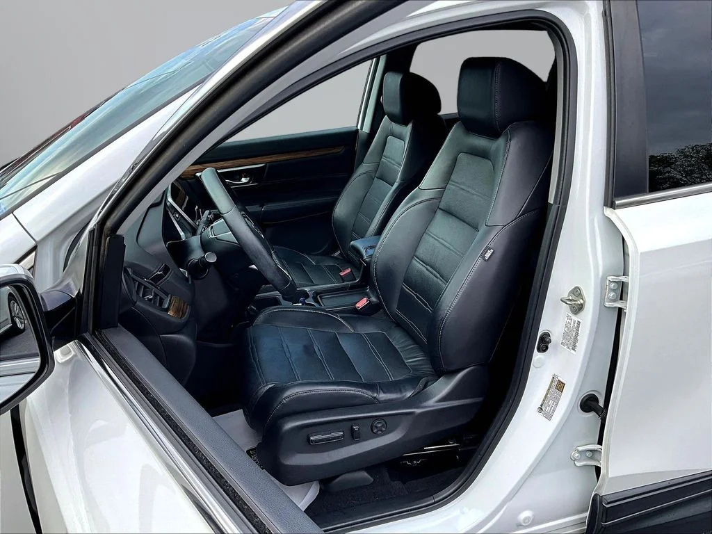 Certified Used 2019 Platinum White Pearl Honda EX-L image 25