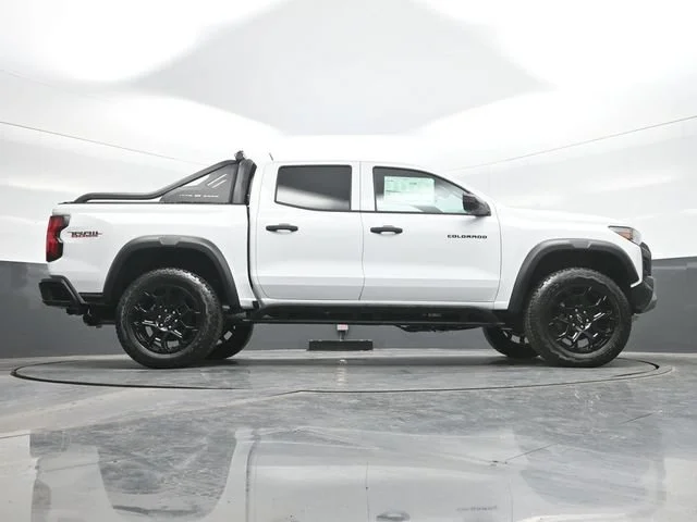 2026 Chevrolet Colorado Trail Boss - Photo 24