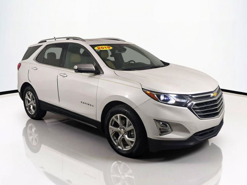 Used 2019 Beige Chevrolet Premier image 2