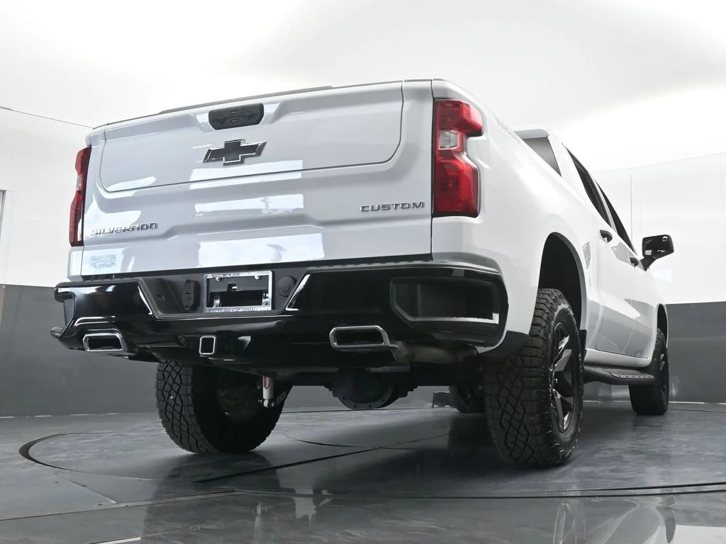 Used 2024 Summit White Chevrolet Custom Trail Boss image 63