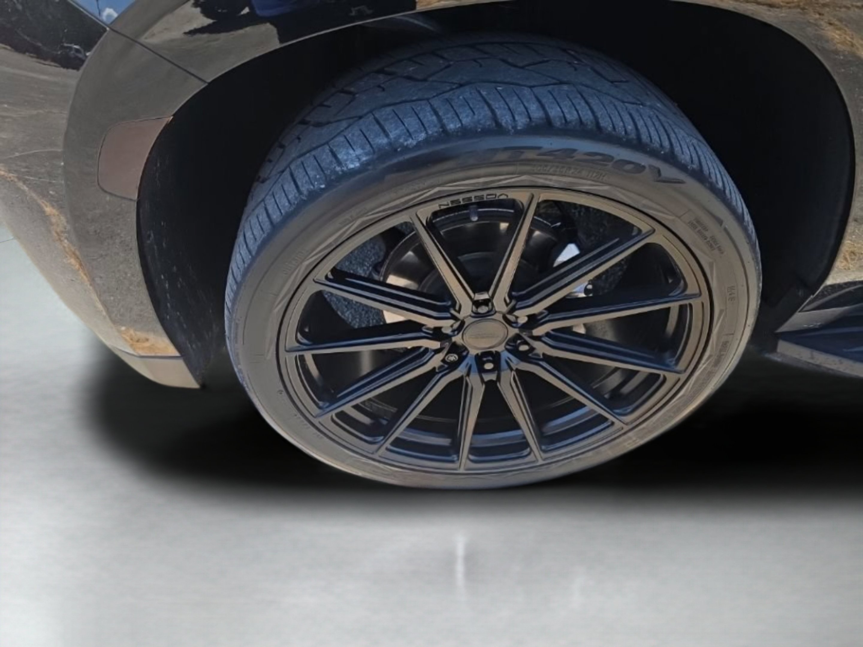 Used 2021 ONYX BLACK GMC Denali image 12