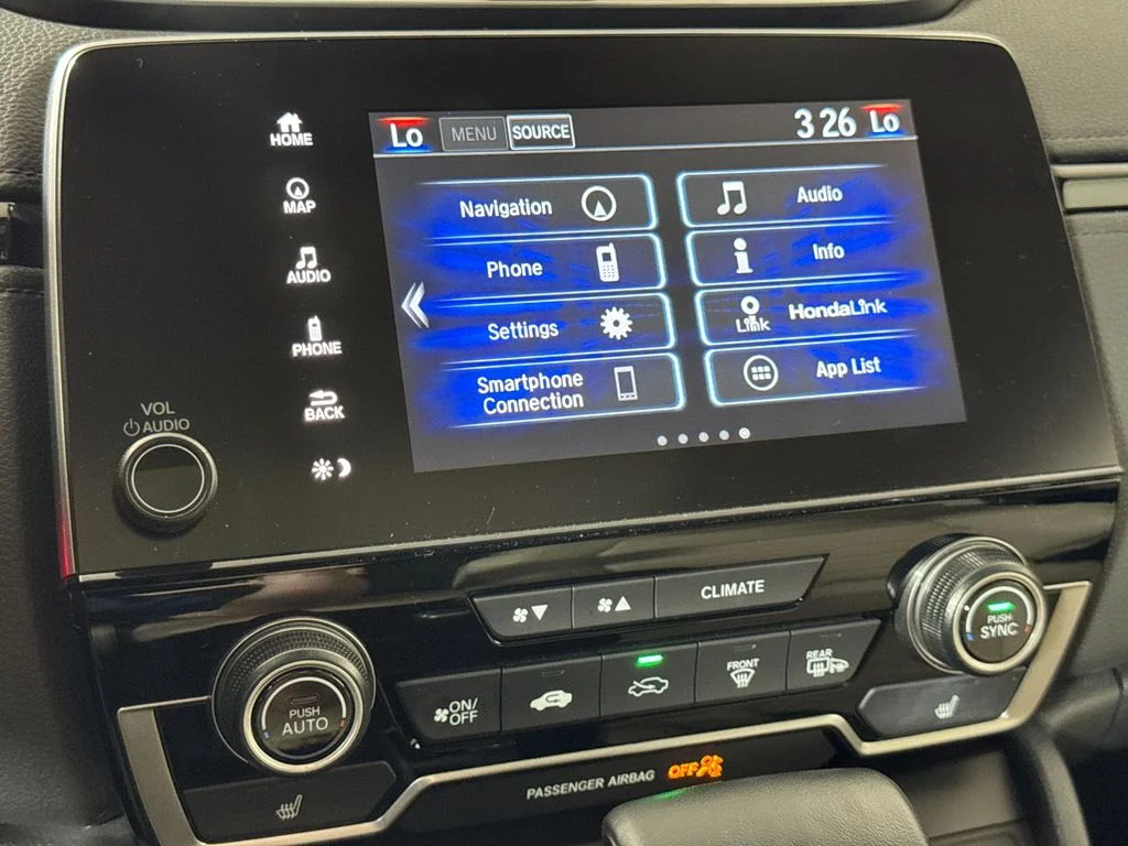 Certified Used 2018 White Honda Touring image 20