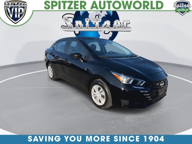 Used 2023 Black Nissan 1.6 S image 2