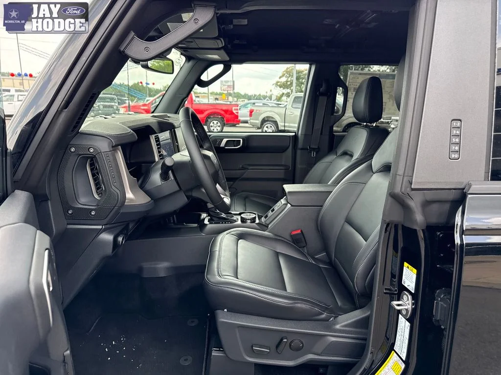 New 2026 Shadow Black Ford Outer Banks® image 21