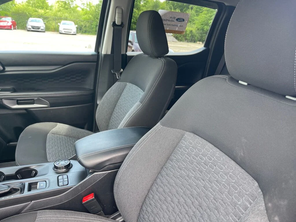 Used 2025 Shadow Black Ford XLT image 6
