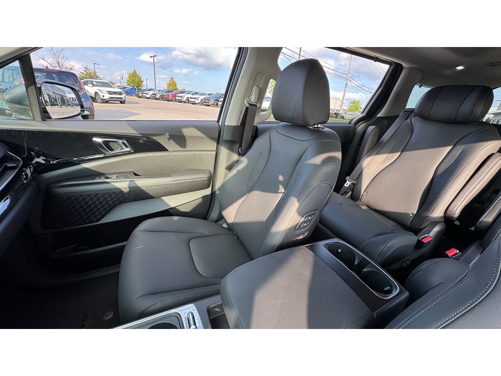 2026 Kia Carnival SX Prestige - Photo 9